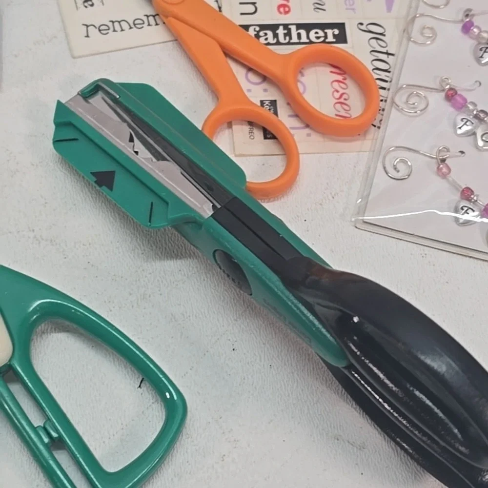 Crafting Lot Creative Scrapbook Punches Corner Wavy Cutters‎ Foil Scissors More